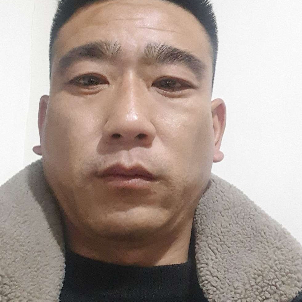 平湖等于酷酷的照片