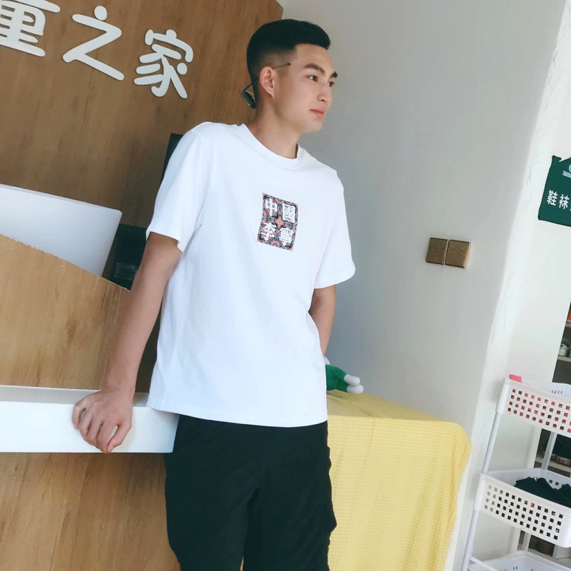 万天的照片