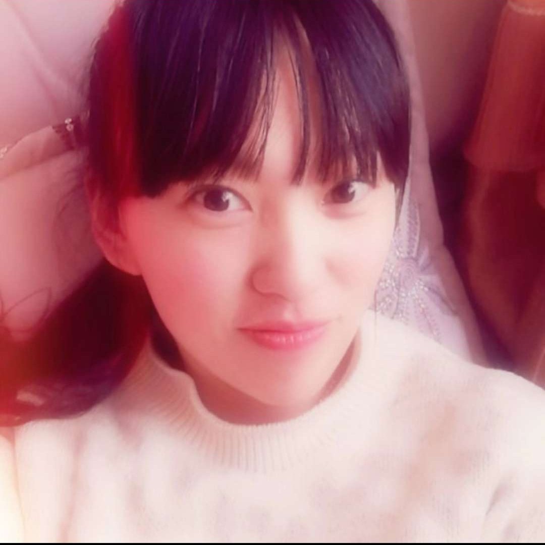 典雅方尊云的照片