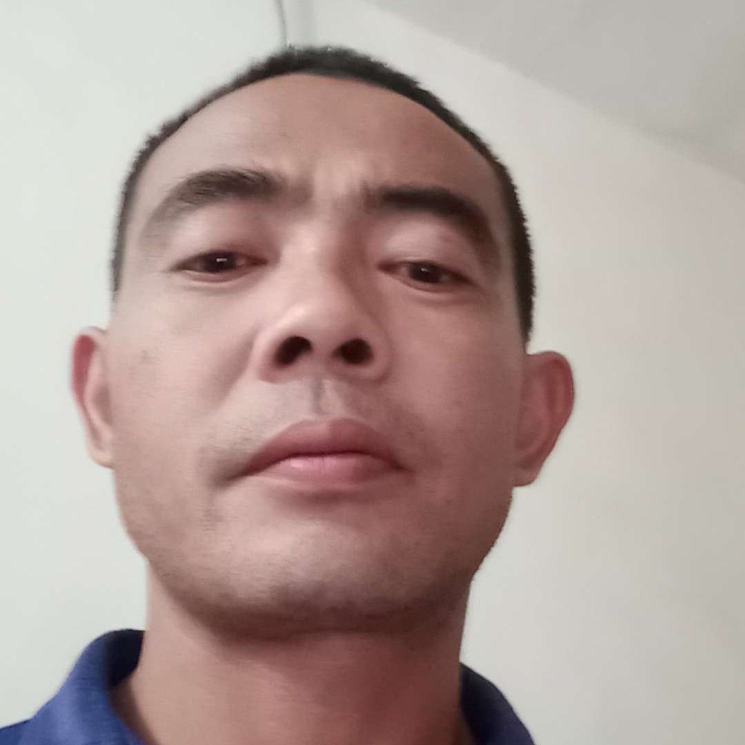 孤心挽手尊敬的照片