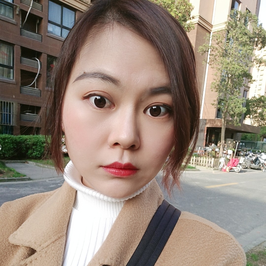 遇事不芳的照片