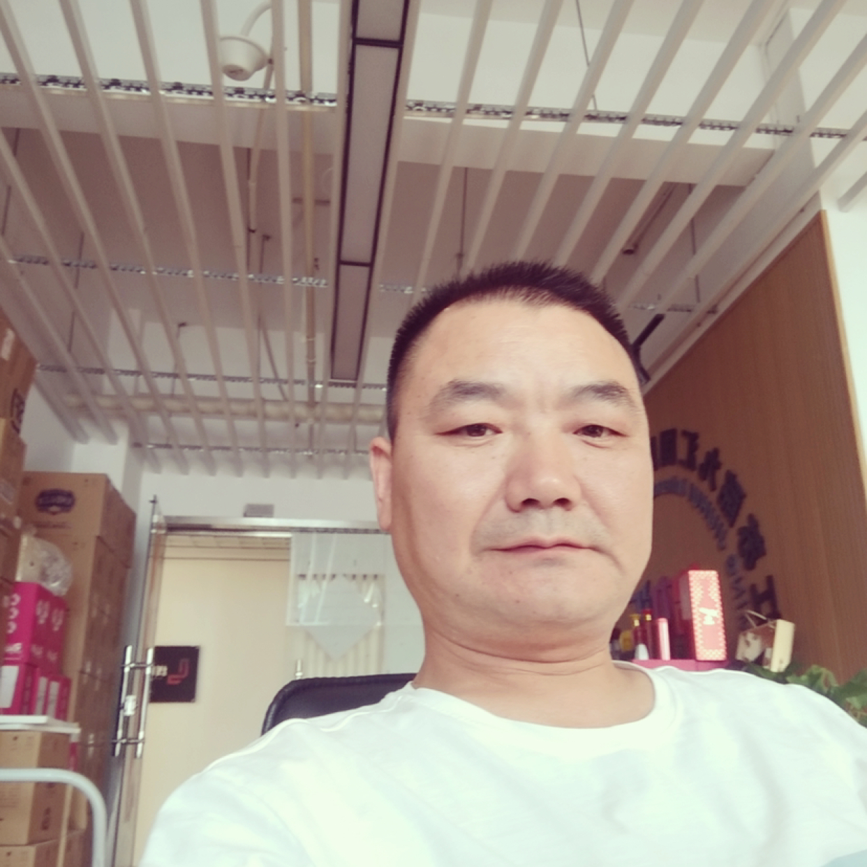 找人聊聊。的照片