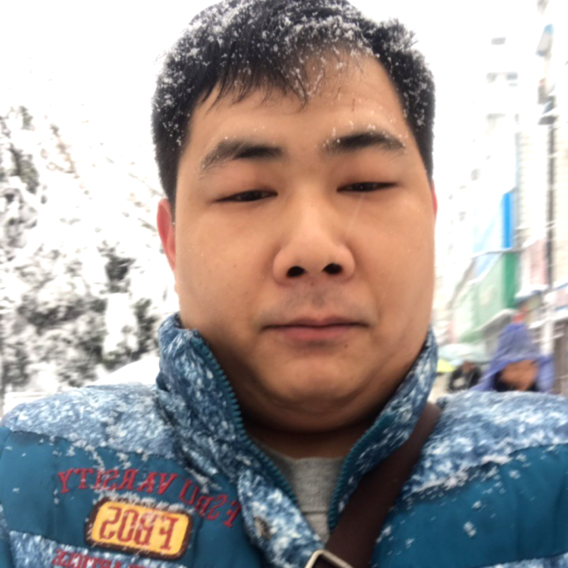 鎮鈊鑀鉨的照片