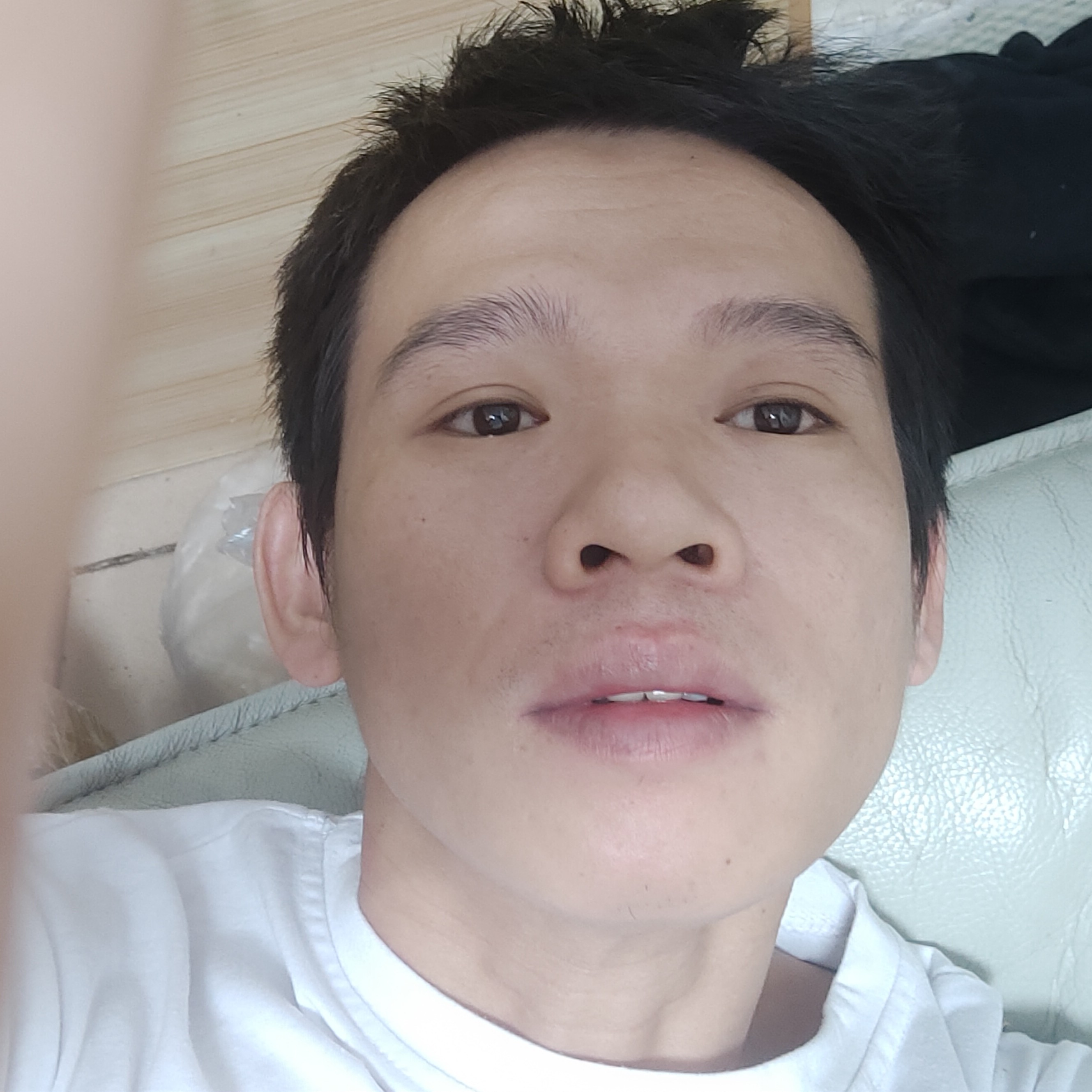 瑞雪苦恋斯文的照片