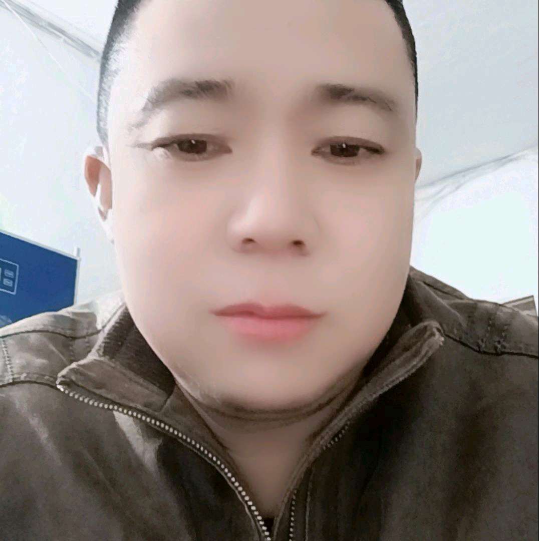 郜华春的照片