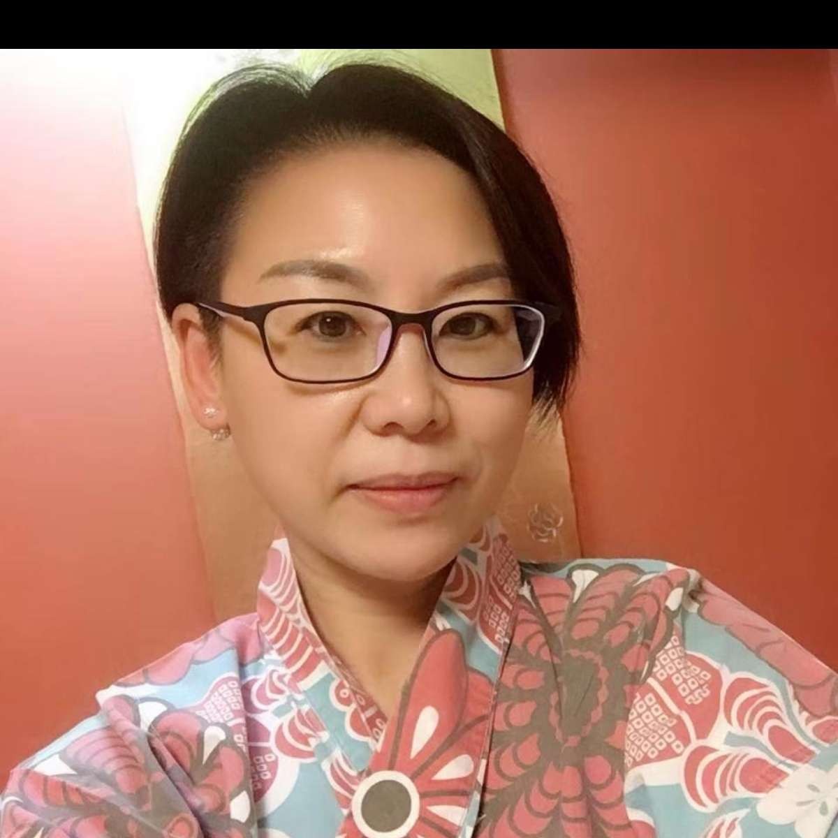 花魂蹁跹温暖的照片