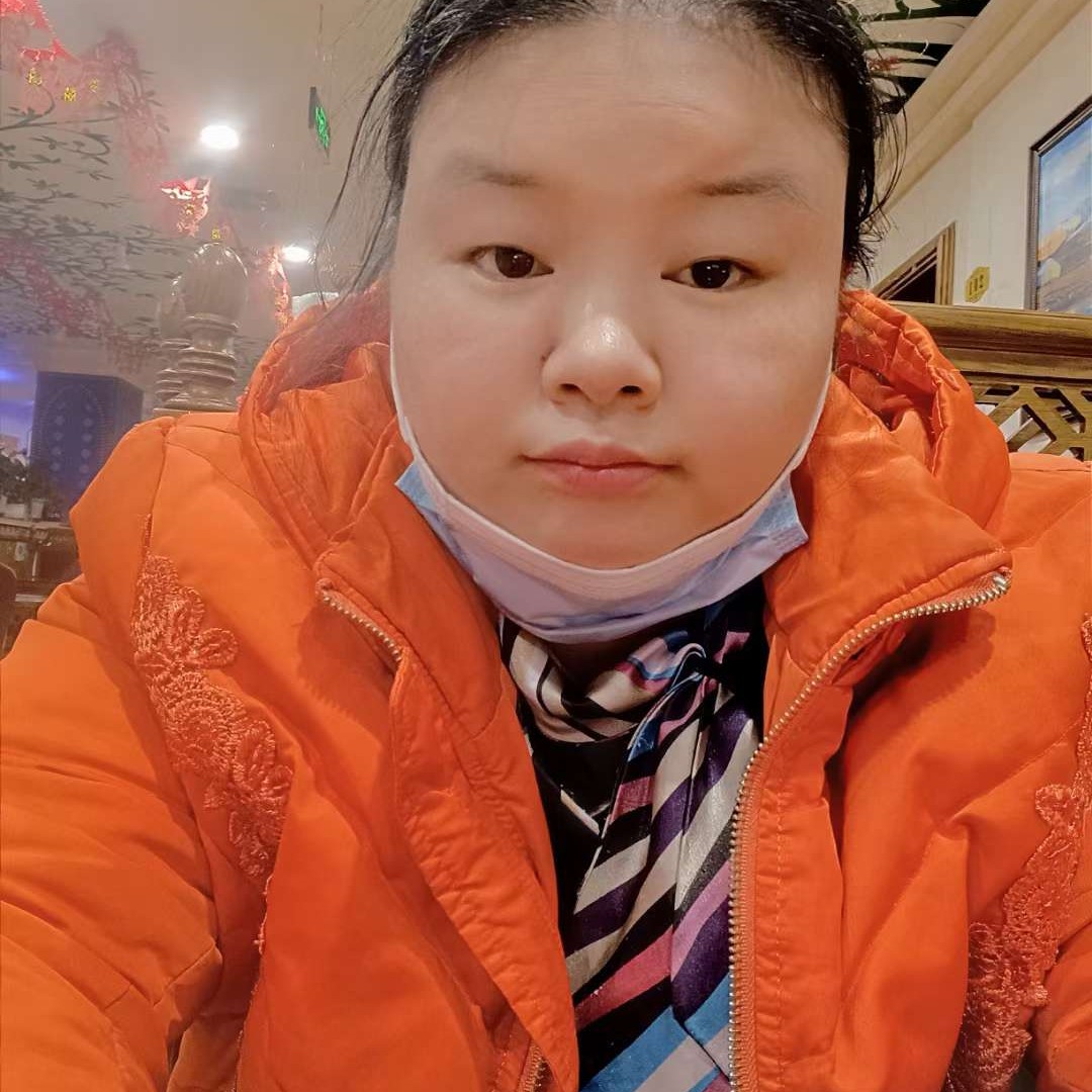 项链請孤單的照片