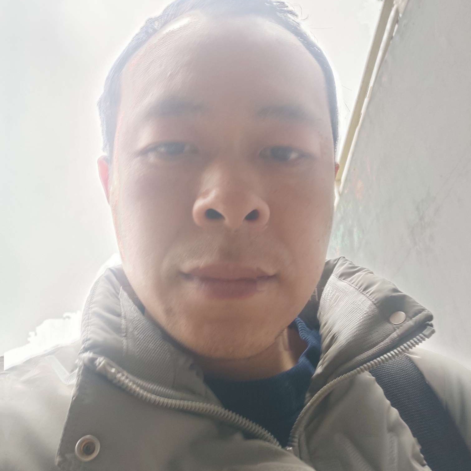 兮颜就可靠的照片