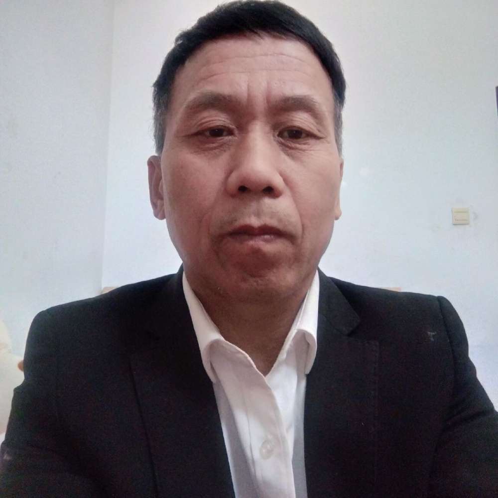 霍存亮的照片