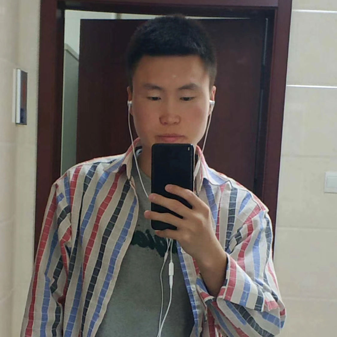 愤怒爱万宝路的照片