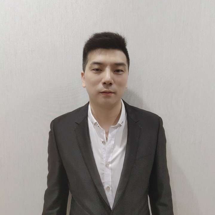 笑靥回首从容的照片