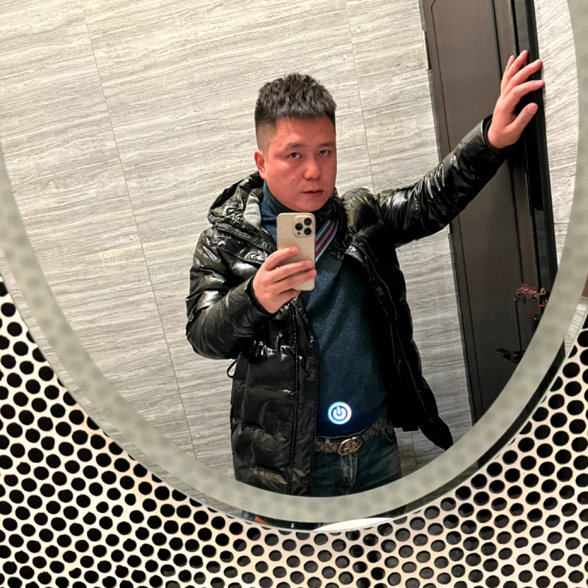 烤鸡沉默的照片