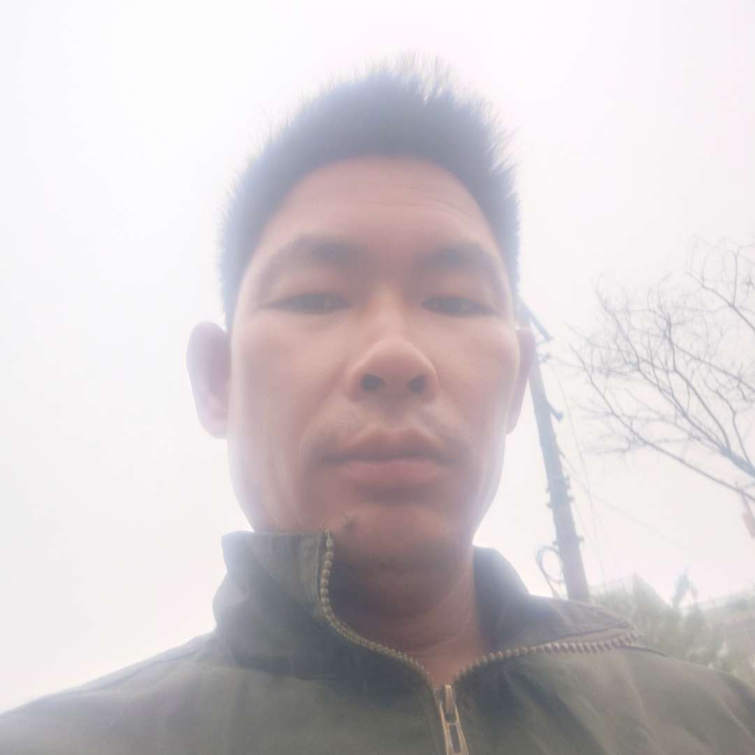 孤帆郁影的照片