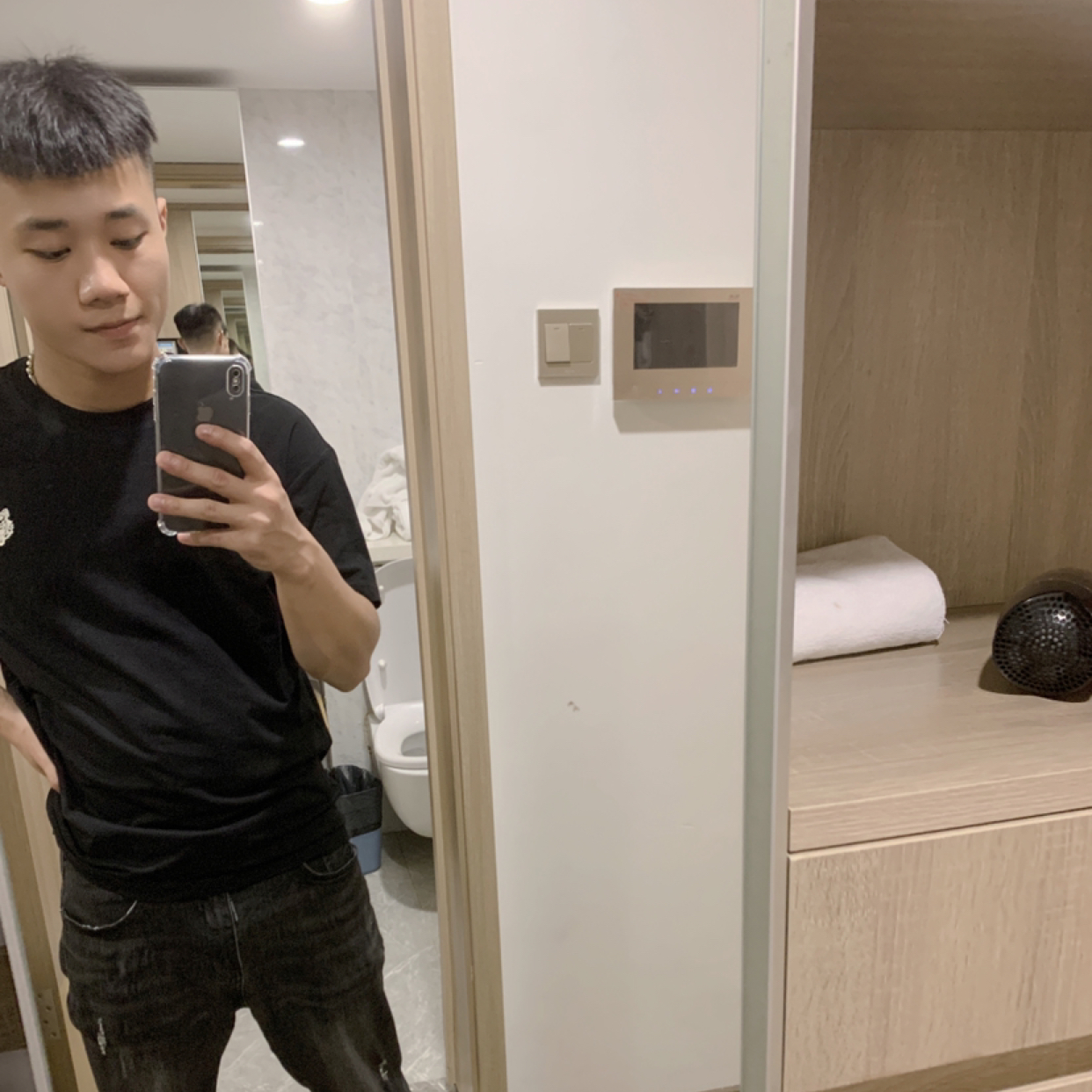 余音凝眸绵密的照片