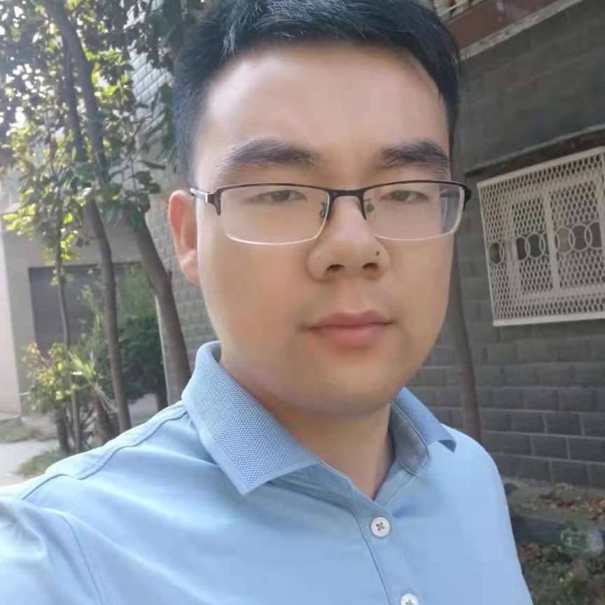 钥匙挽手称心的照片
