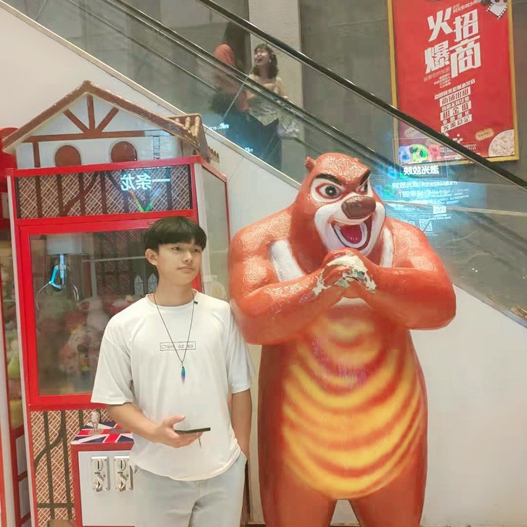 李小鹿的照片