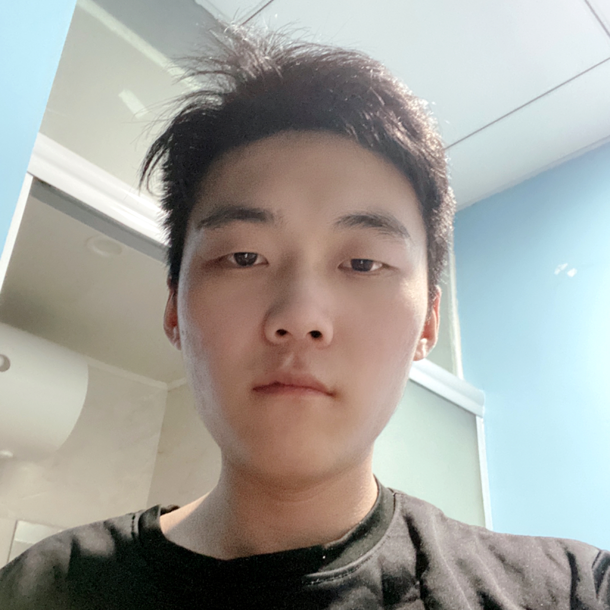 大炮回首缠绵的照片