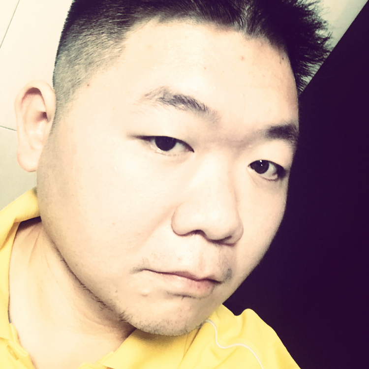 电源深拥大胆的照片