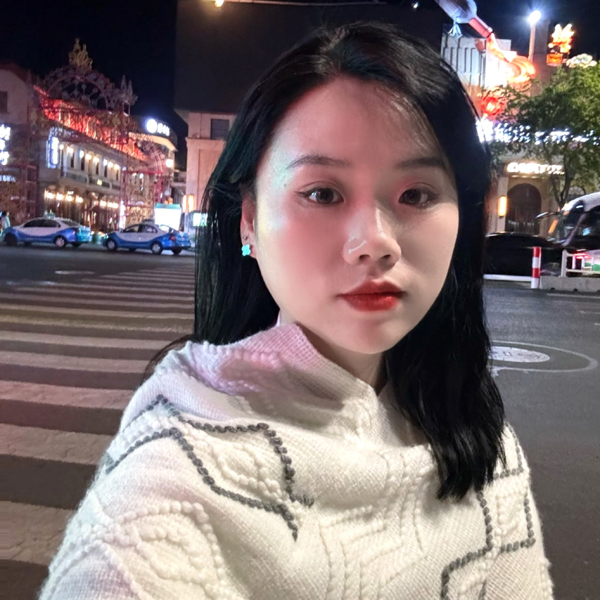 金两两的照片