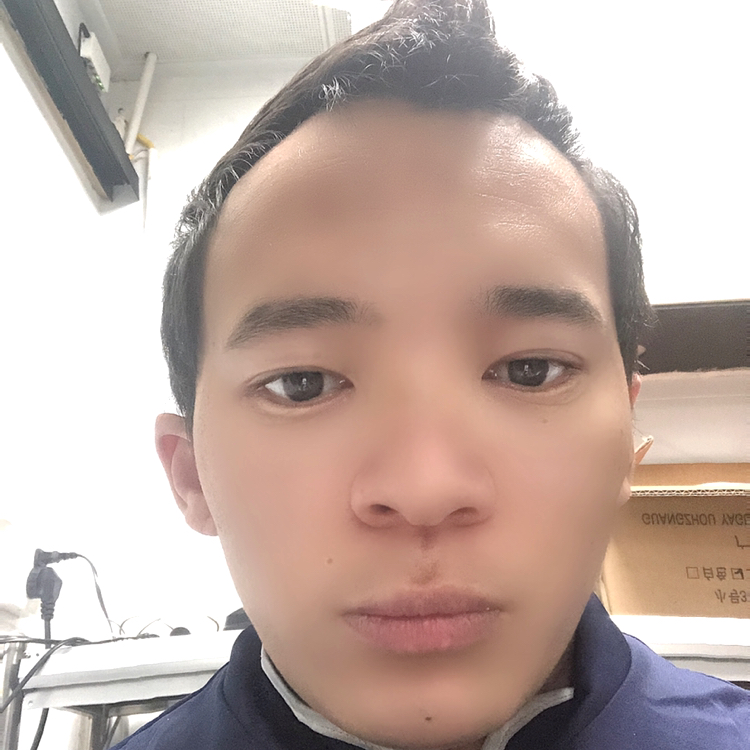 明亮打发夹的照片
