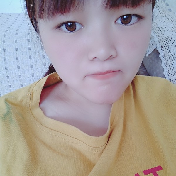 CHAI.的照片