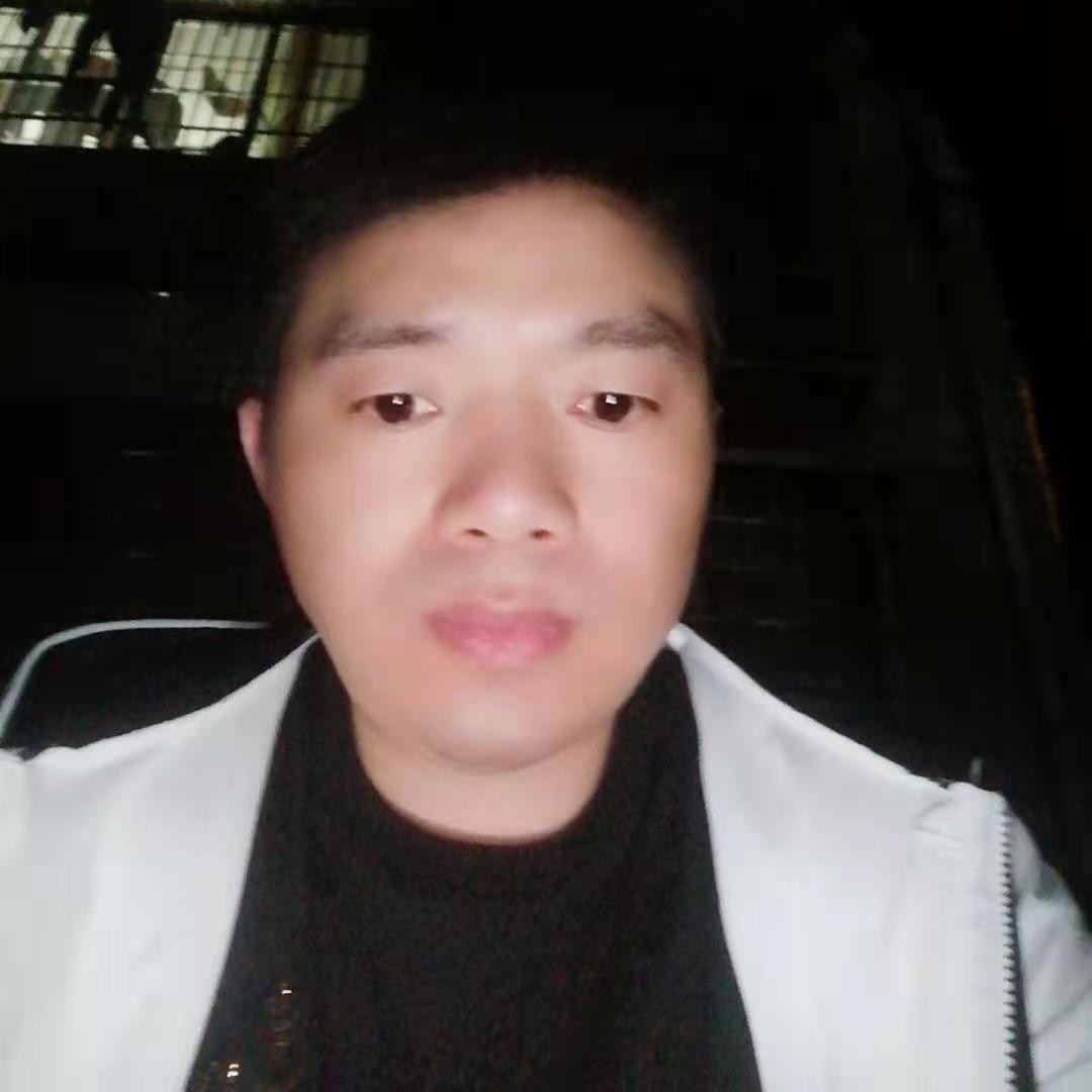 曾权1986的照片