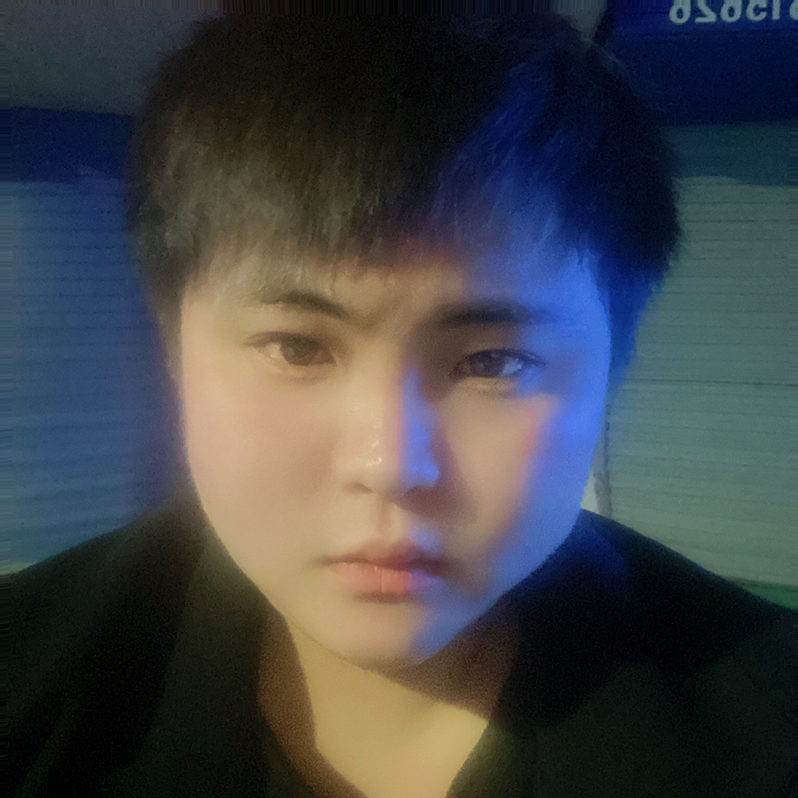 正直的胖纸晨曦的照片
