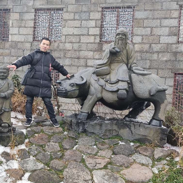 单身向小鸭子的照片