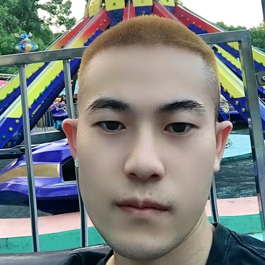 富有de福特的照片