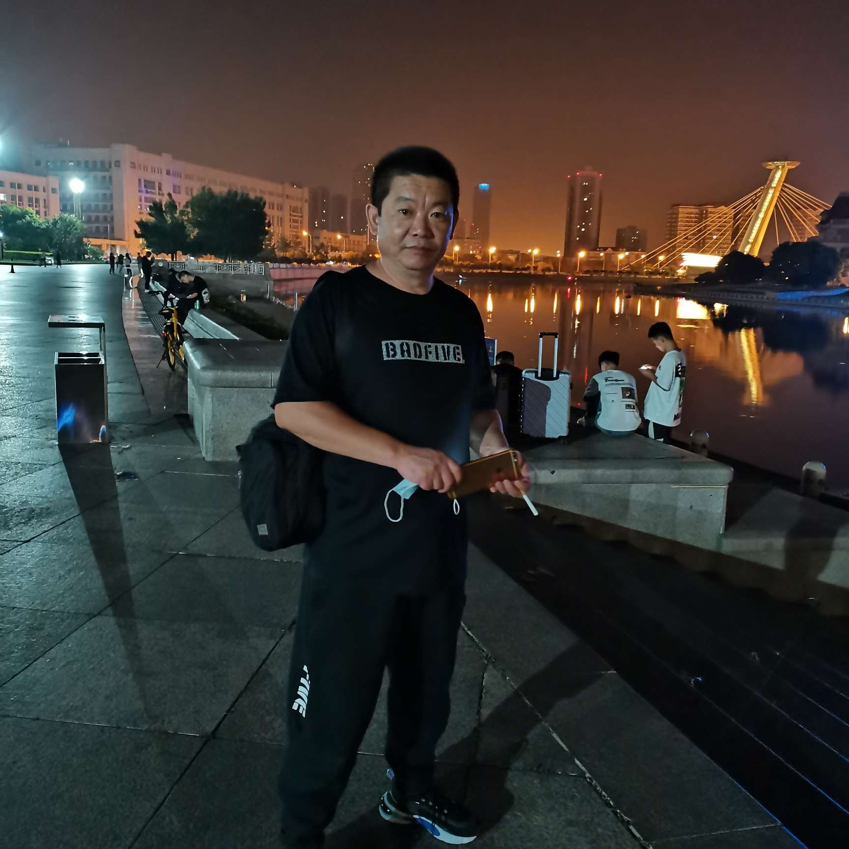 随风漂流去远方的照片