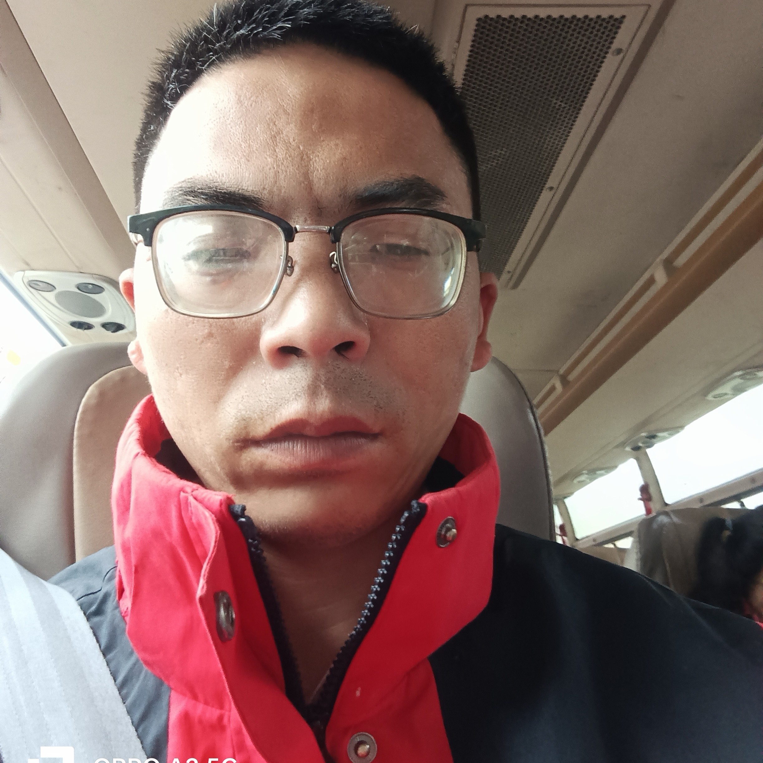 邓开露的照片