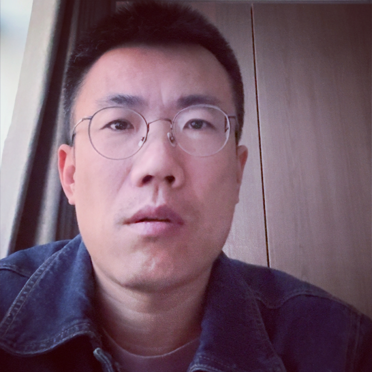 开门见山直言不讳的照片