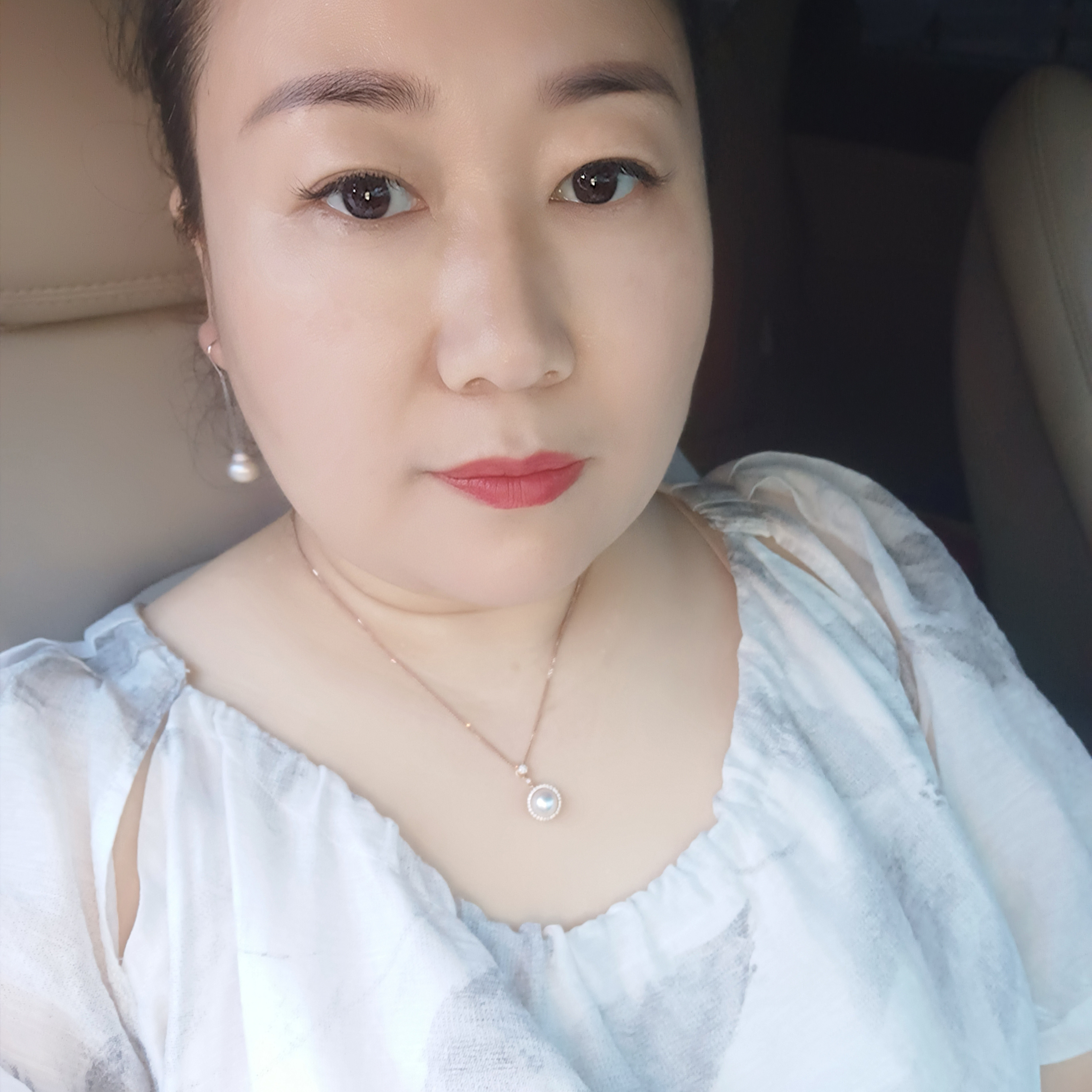 征婚电话离婚女人 33岁图片