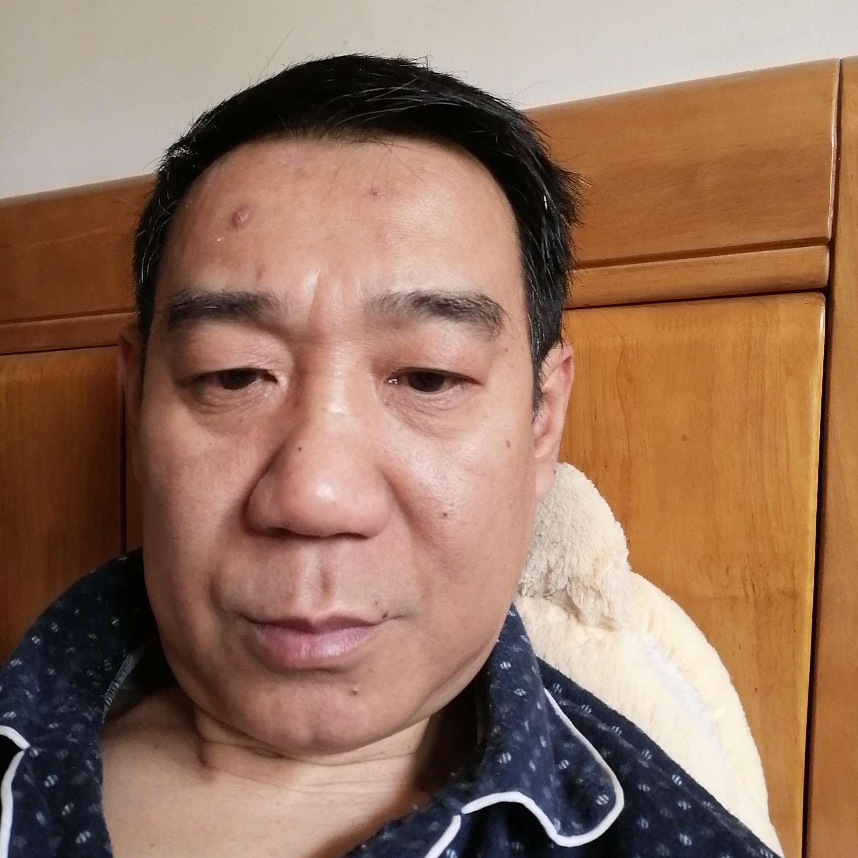 青衫扯儒雅的照片