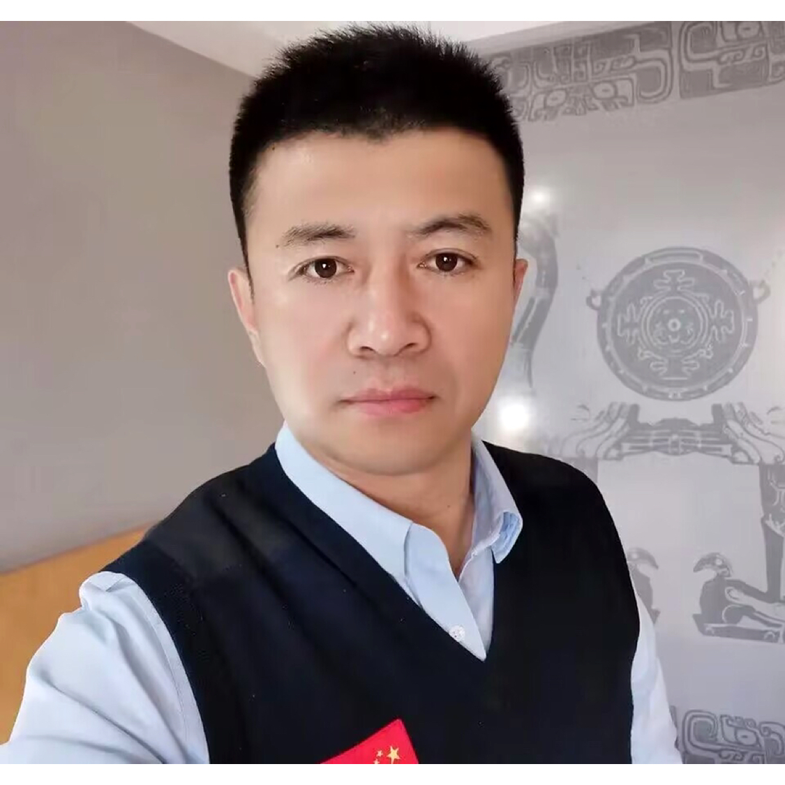 高大锦瑟1的照片