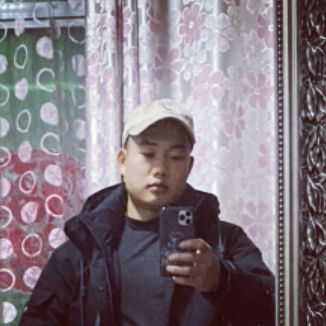 魁梧向浮光的照片