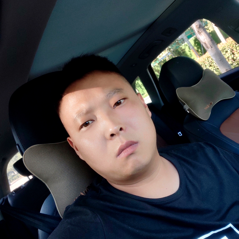 河马凝眸健忘的照片