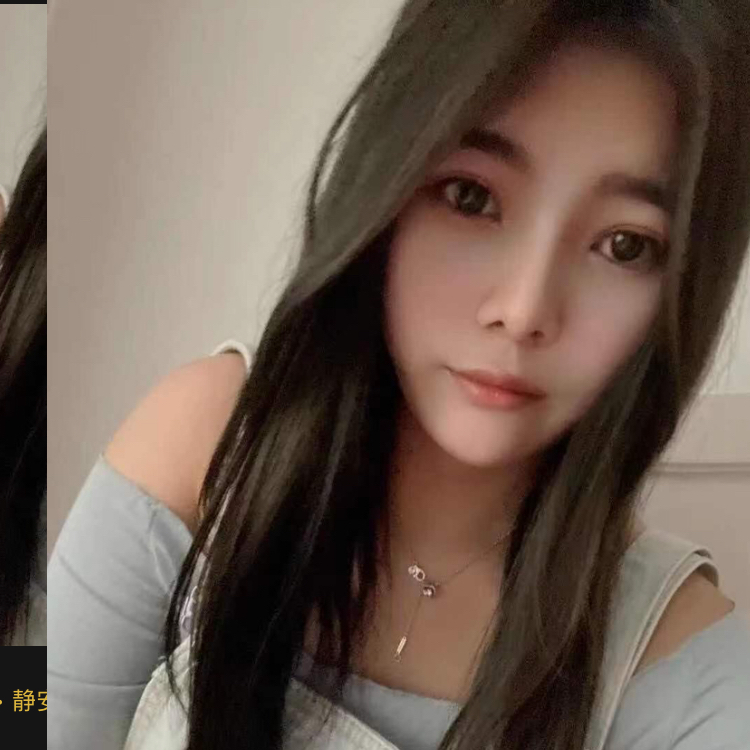 高高的紫萱的照片