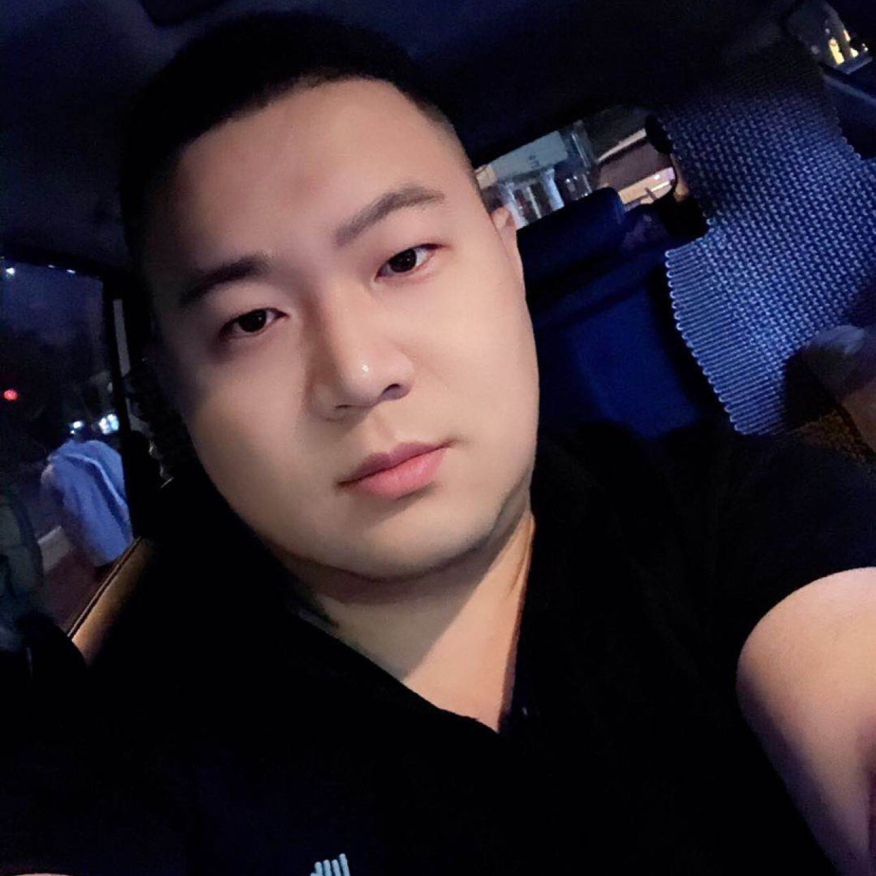 丶羽若的照片