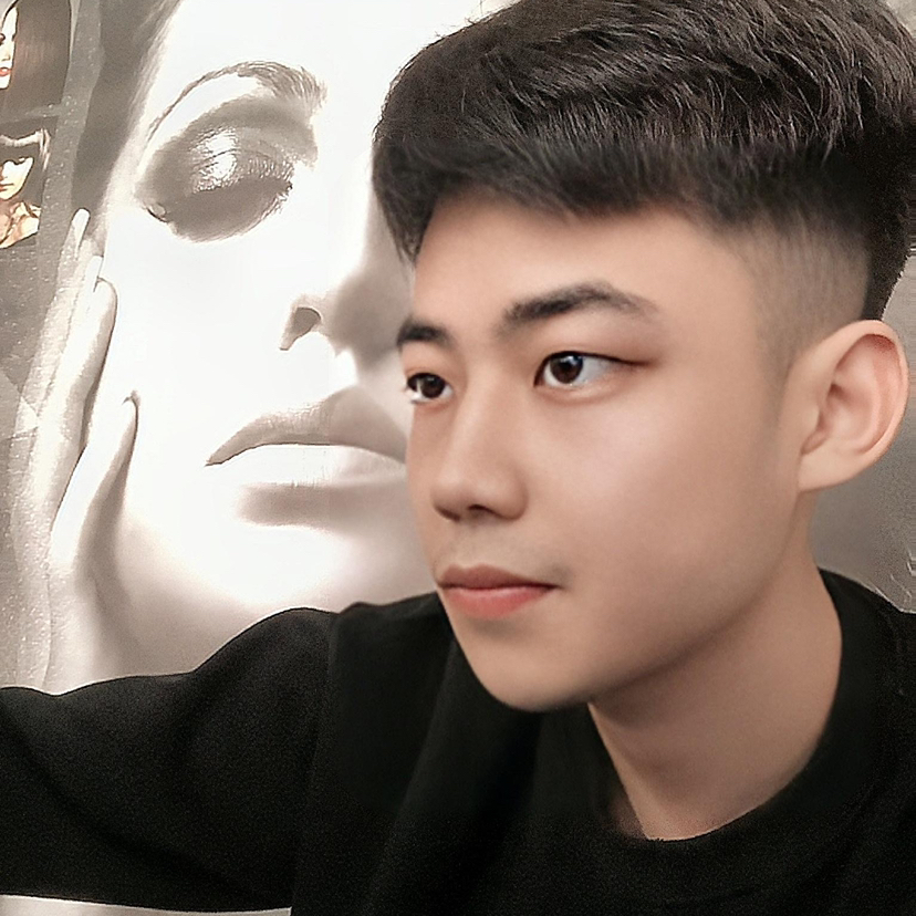 俏皮和机器猫的照片