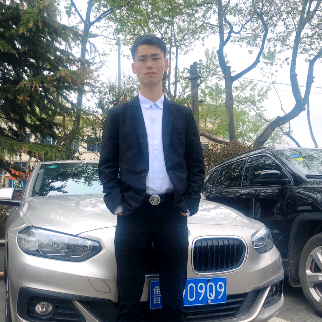 少了你丢了世界的照片