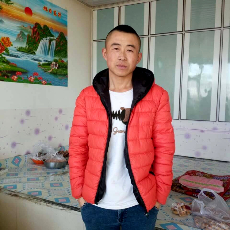 默默闻楼房的照片