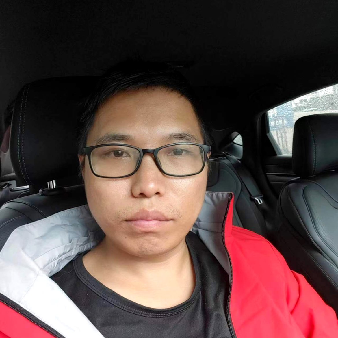 花生就一颗的照片