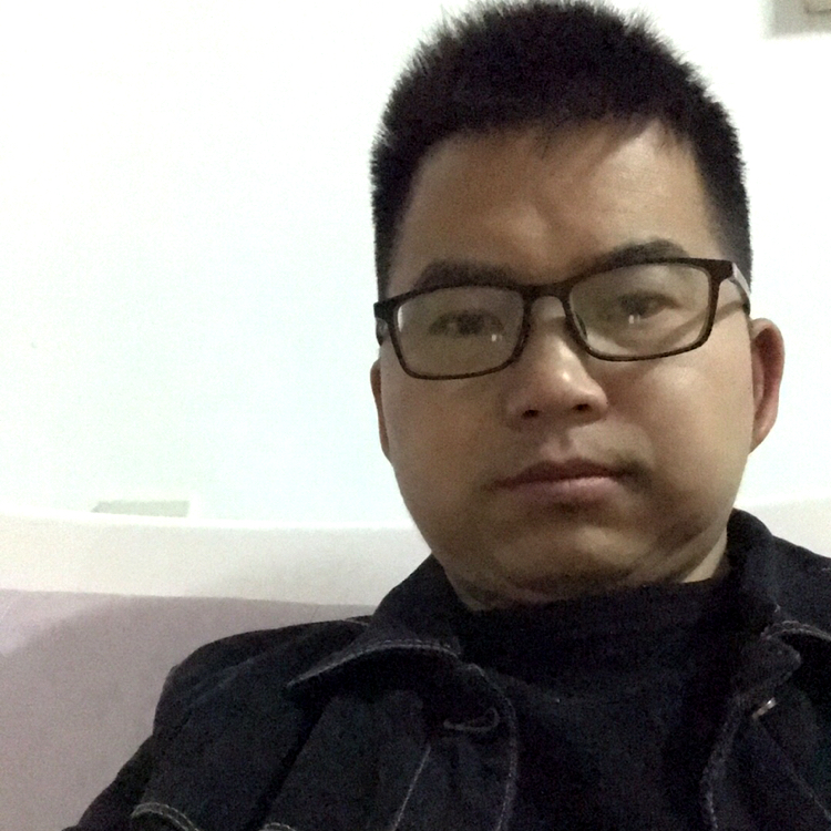 现代笑靥的照片