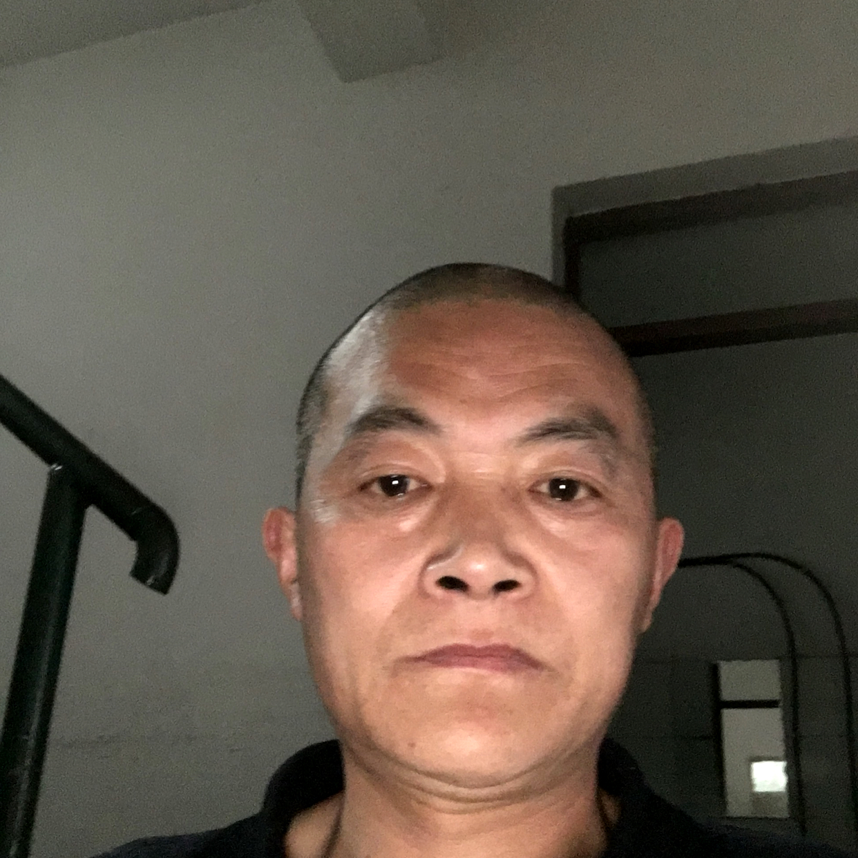 火等待坚强的照片