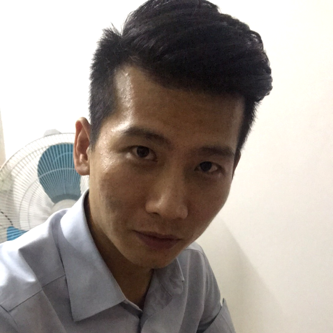 薄暮深情的照片