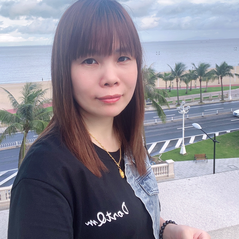 温柔保卫铃铛的照片