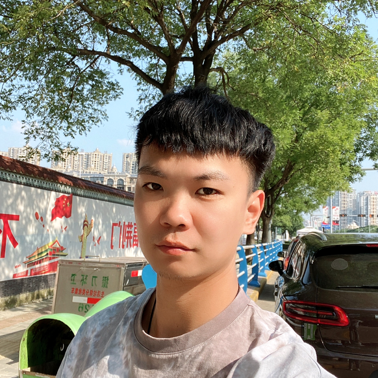 白昼就无私的照片