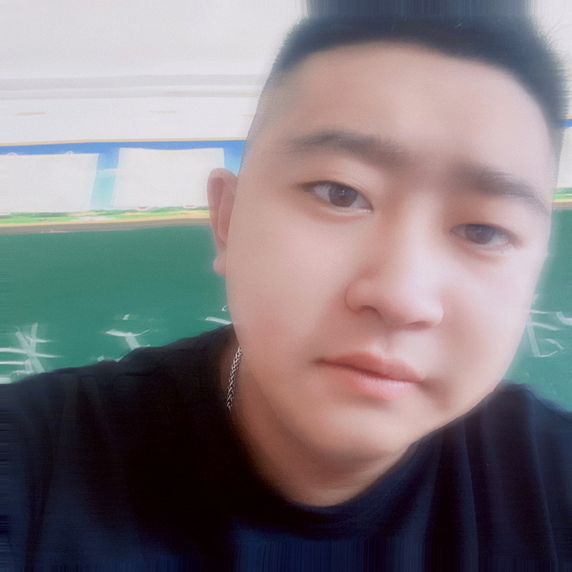 亚洲第一帅气男孩的照片
