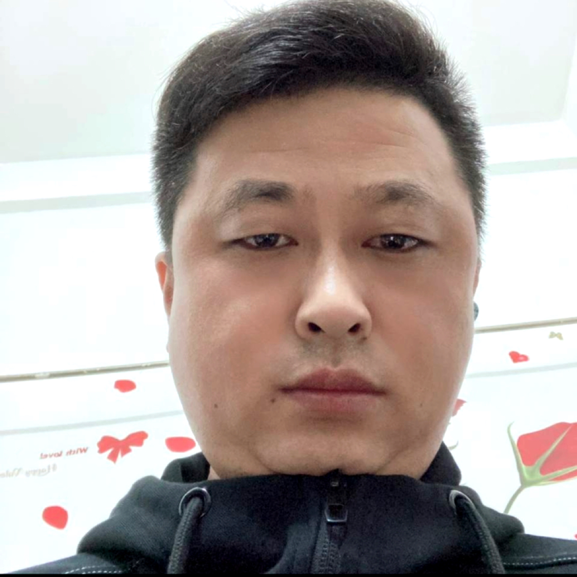 琉璃蹙眉醉熏的照片